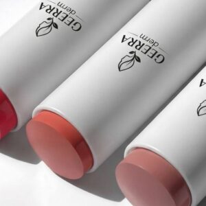Blush Stick cu Pensulă Integrată – Culoare Naturală & Aplicare Perfectă